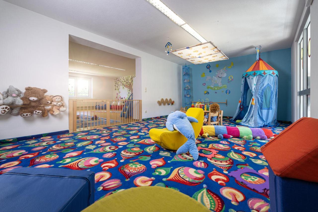 Hotel Am Buehl Айбенщок Екстериор снимка