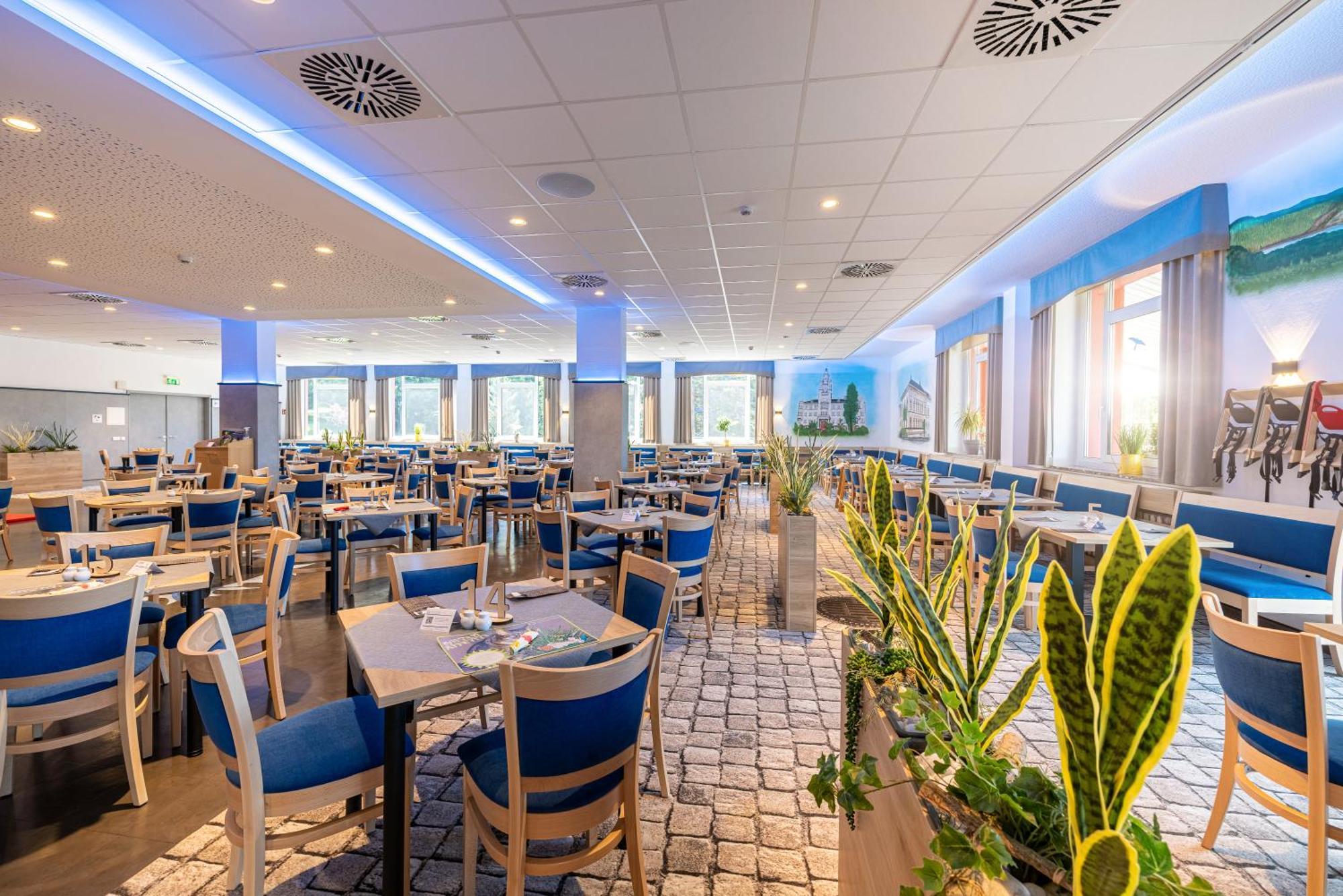 Hotel Am Buehl Айбенщок Екстериор снимка