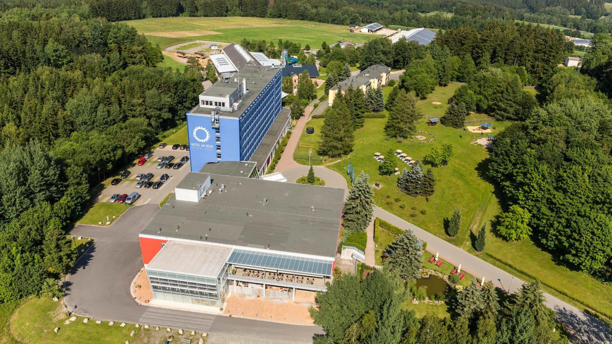 Hotel Am Buehl Айбенщок Екстериор снимка