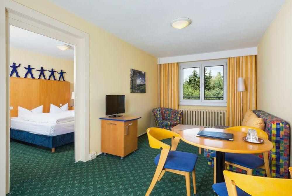 Hotel Am Buehl Айбенщок Екстериор снимка