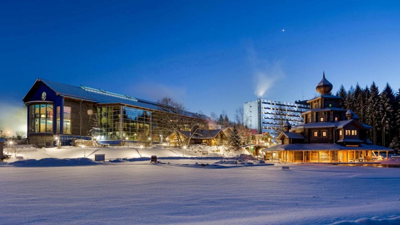 Hotel Am Buehl Айбенщок Екстериор снимка